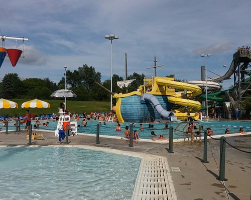 Swimming Pools and Aquatic Centres in Eagan Minnesota