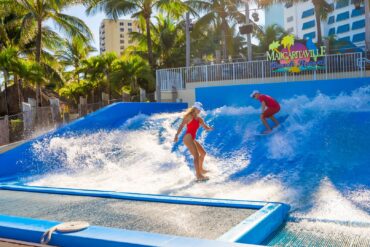 Swimming Pools and Aquatic Centres in Hollywood Florida