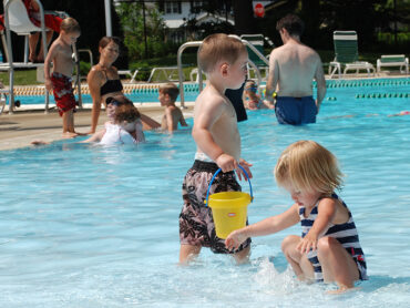 Swimming Pools and Aquatic Centres in Skokie Illinois