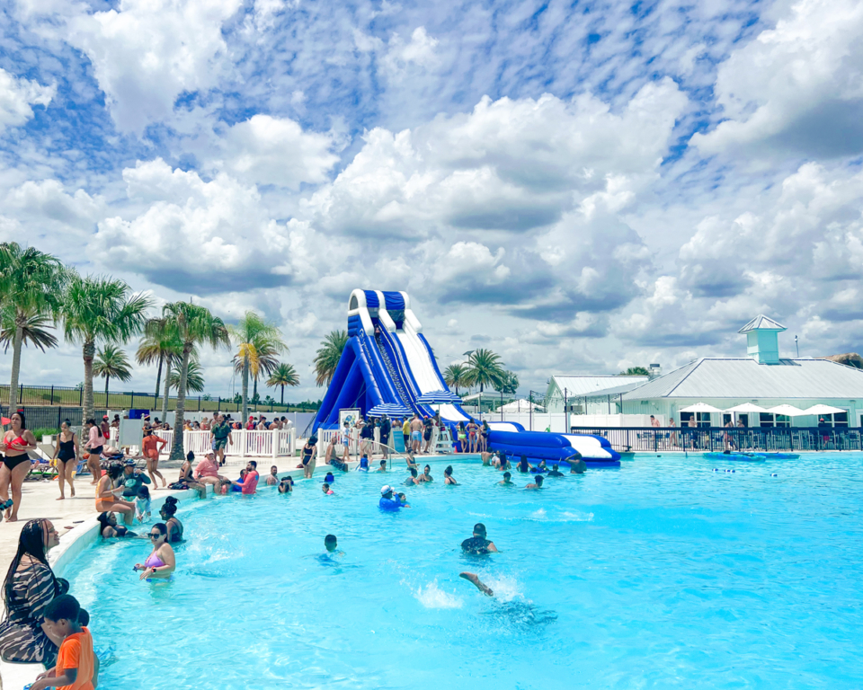 Swimming Pools and Aquatic Centres in Wesley Chapel Florida