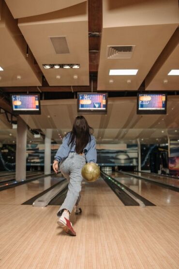 Ten Pin Bowling in Bridgeport Connecticut