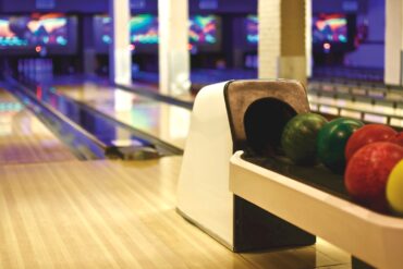 Ten Pin Bowling in Chicago Illinois