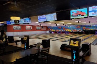 Ten Pin Bowling in Gresham Oregon