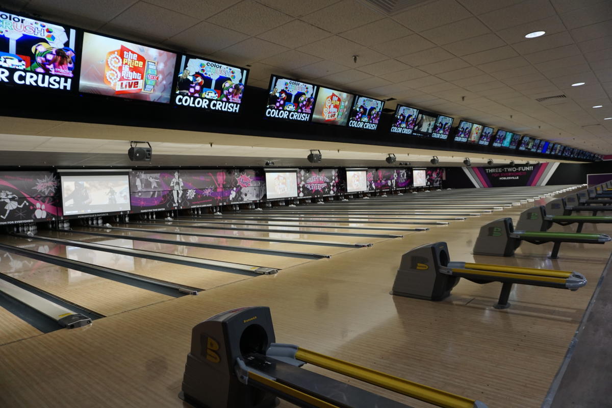 Ten Pin Bowling in Noblesville Indiana