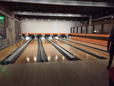 Ten Pin Bowling in Oklahoma City Oklahoma