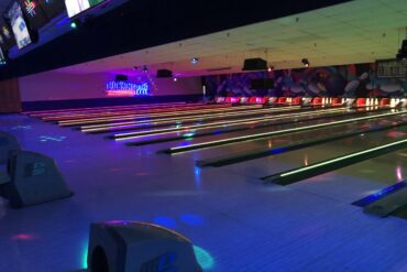 Ten Pin Bowling in Omaha Nebraska