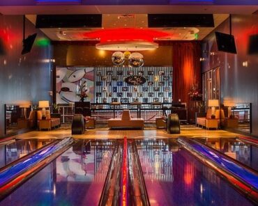 Ten Pin Bowling in Orlando Florida