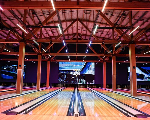 Ten Pin Bowling in Palo Alto California