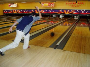 Ten Pin Bowling in Peoria Illinois