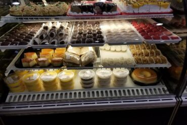 Bakeries near me in Framingham Massachusetts