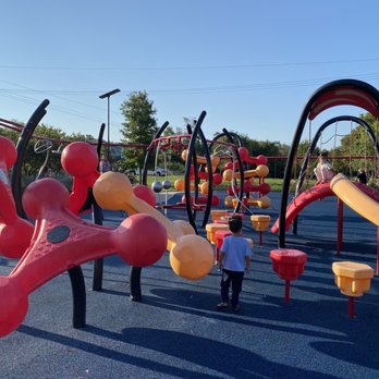 Best Playgrounds in Lawrence Massachusetts