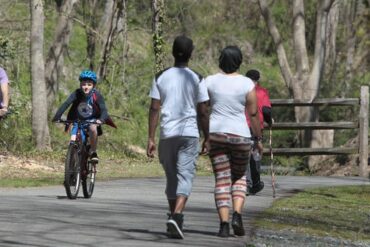 Family Walks With Kids in Gastonia North Carolina