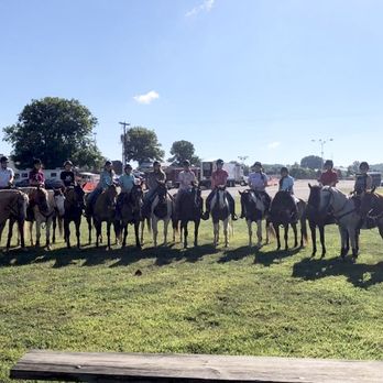 Horse Riding in Evansville Indiana