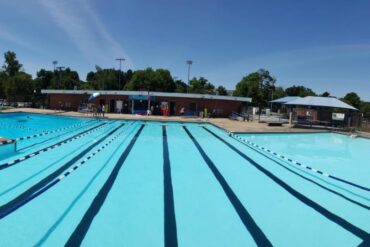 Swimming Pools and Aquatic Centres in Newton Massachusetts